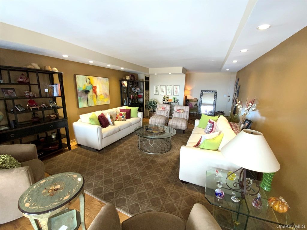 Photo of 27110 Grand Central Parkway #12H, Floral Park, NY 11005 (MLS # 961152)