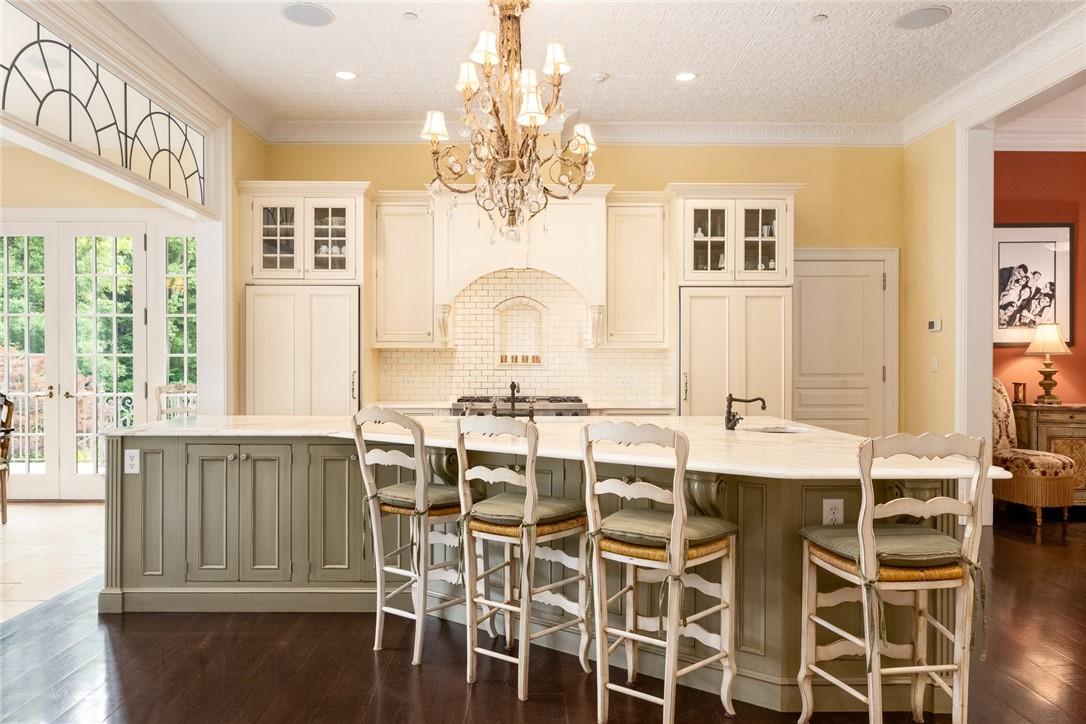 17 Cowdray Park Drive, Armonk, New York image 9