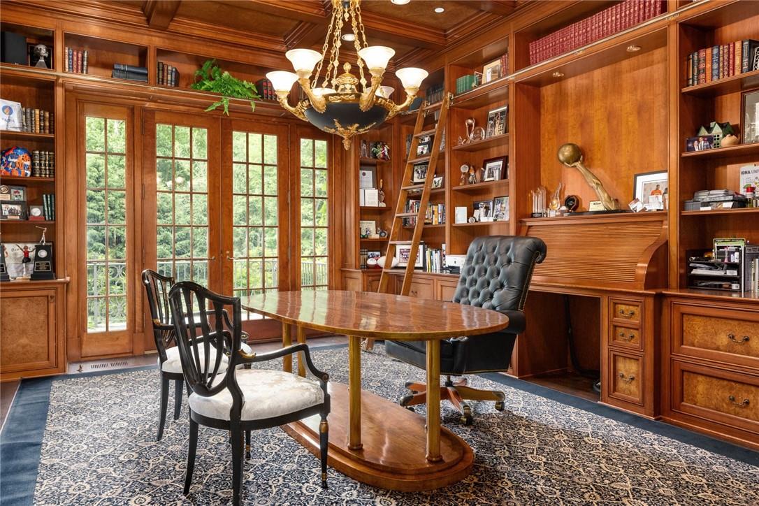 17 Cowdray Park Drive, Armonk, New York image 12