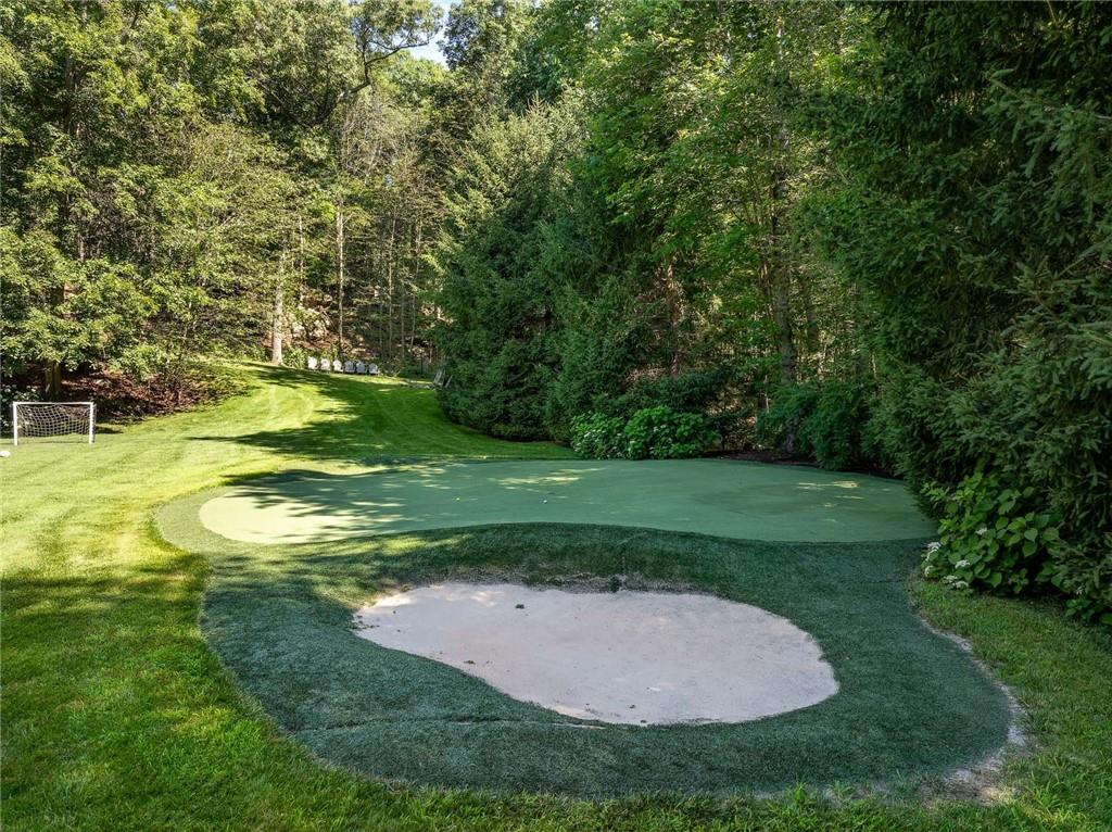 17 Cowdray Park Drive, Armonk, New York image 32