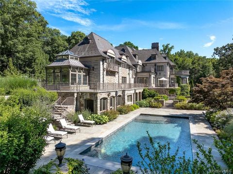 Homes For Sale - 17 Cowdray Park Drive<br/> Armonk, NY 10504