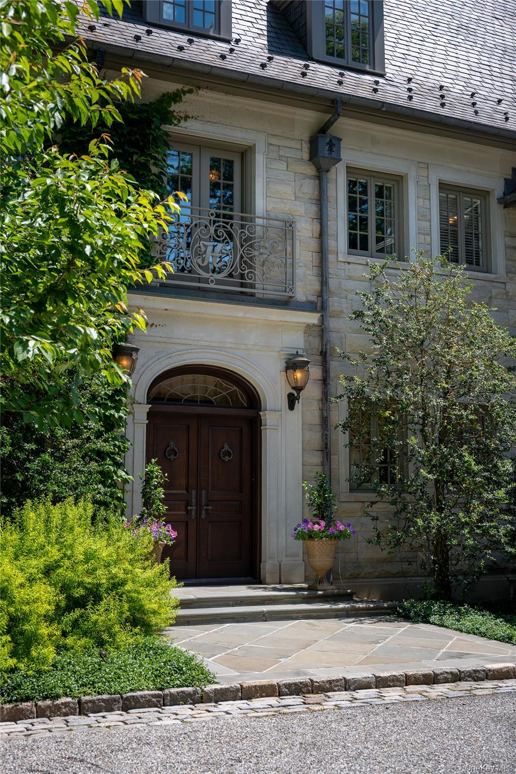 17 Cowdray Park Drive