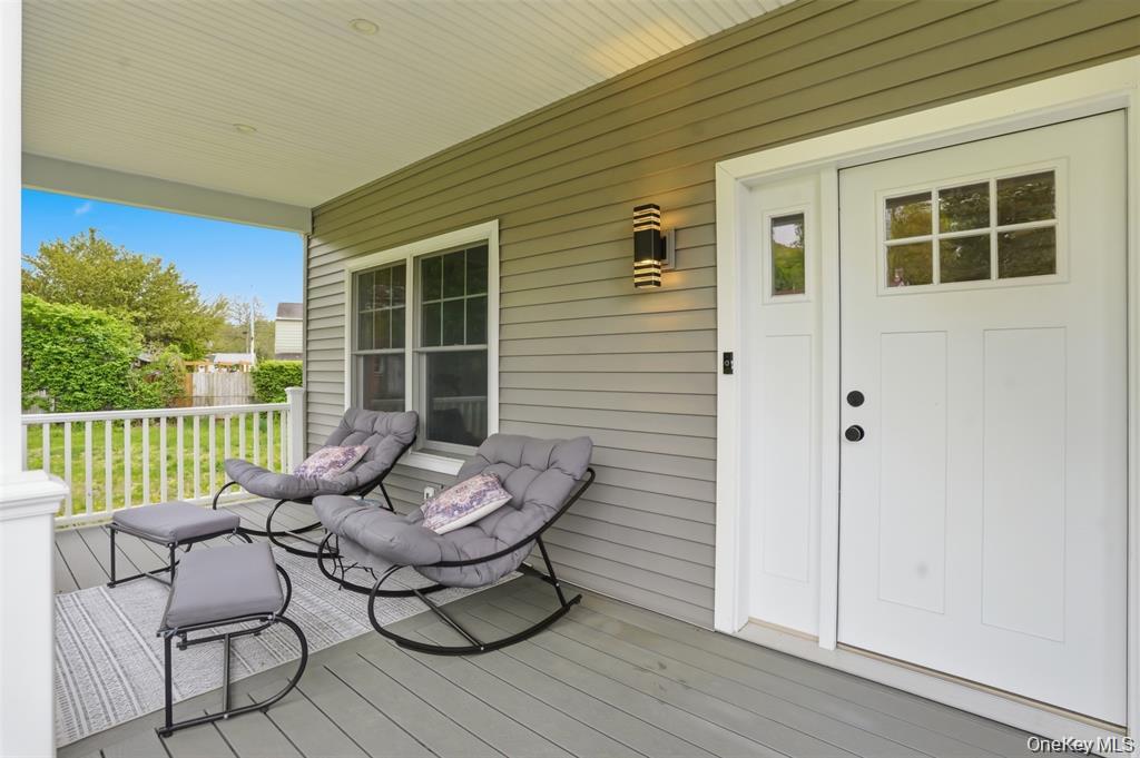 33 Howland Avenue