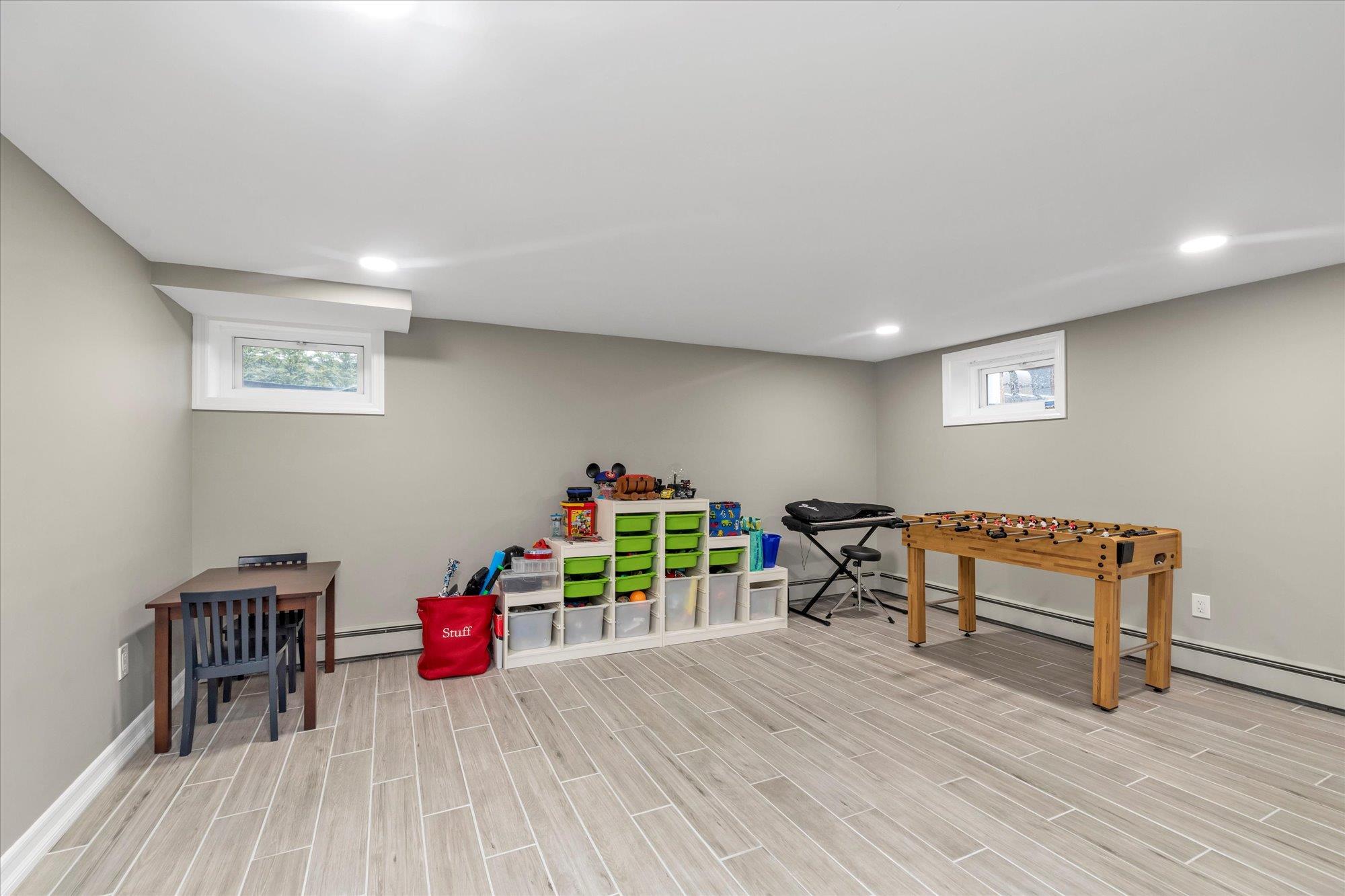 903 Alan Drive, Wantagh, New York image 17