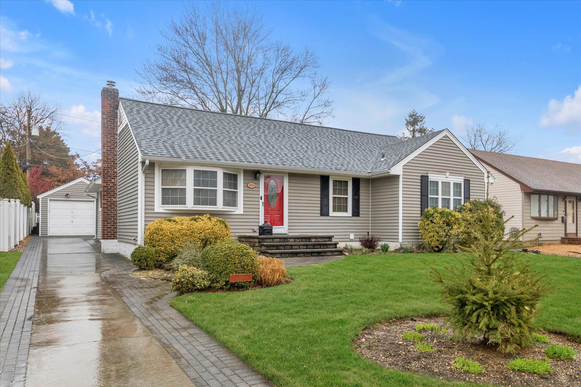 903 Alan Drive, Wantagh, New York image 22