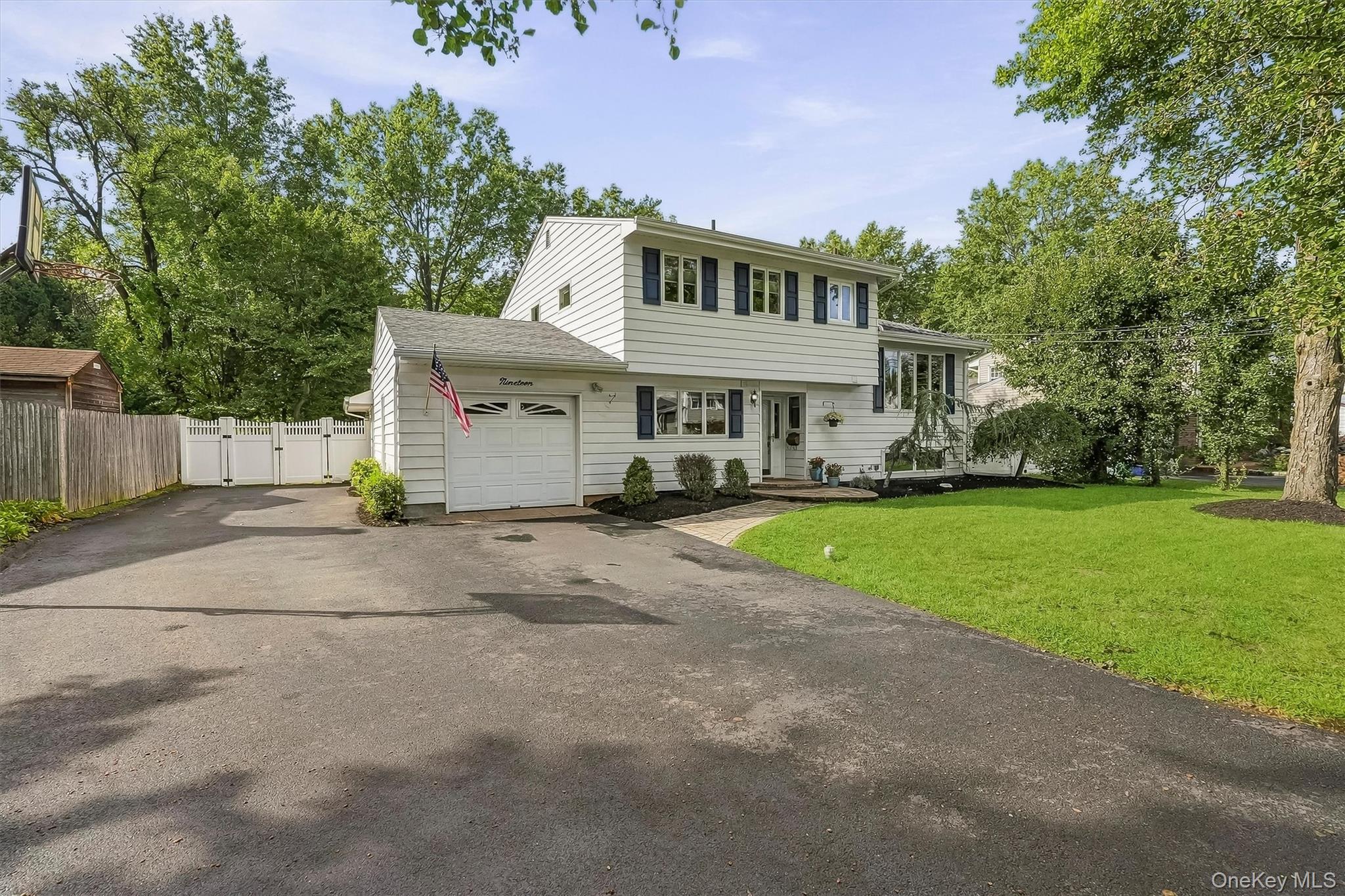19 Dutch Hollow Drive