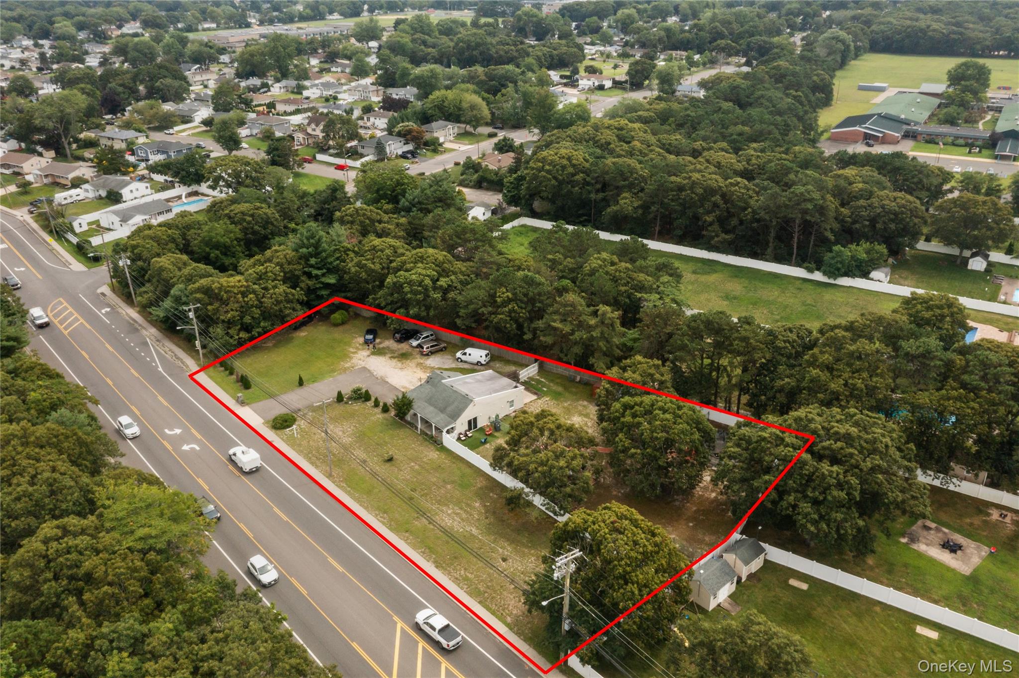 350 Hawkins Road - Photo 3