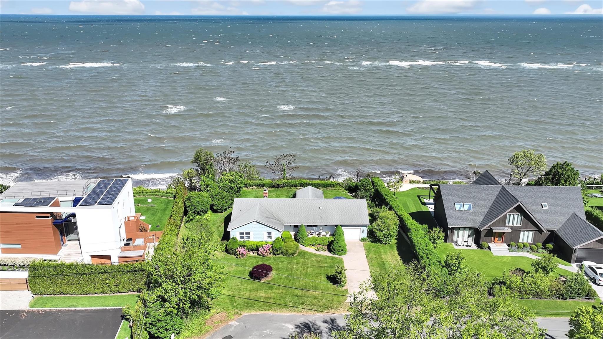 545 Glen Court, Cutchogue, New York image 2