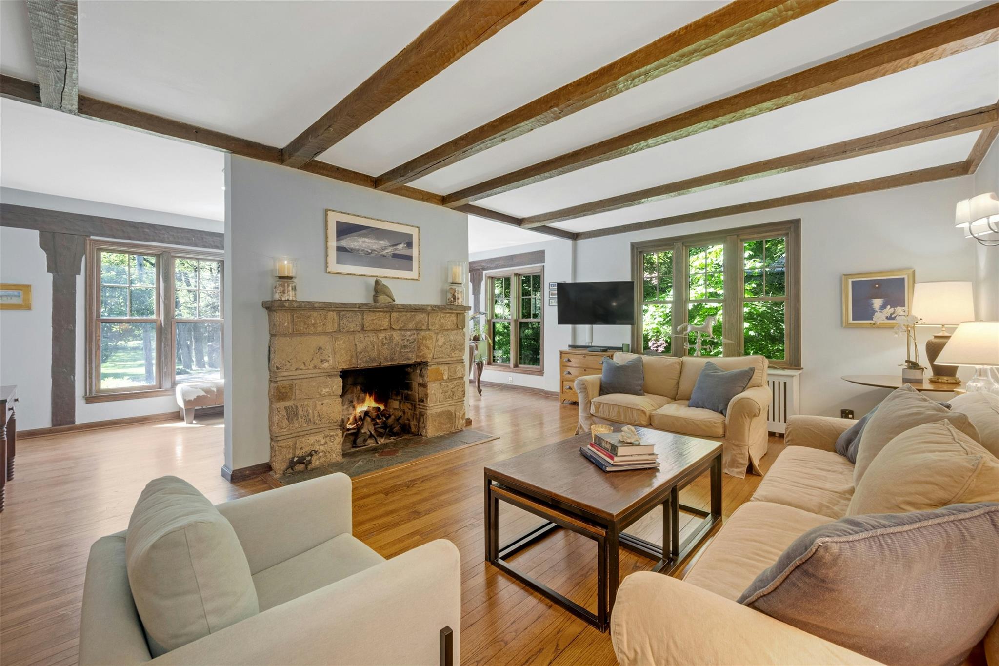 15 Woodfield Road, Briarcliff Manor, New York image 4