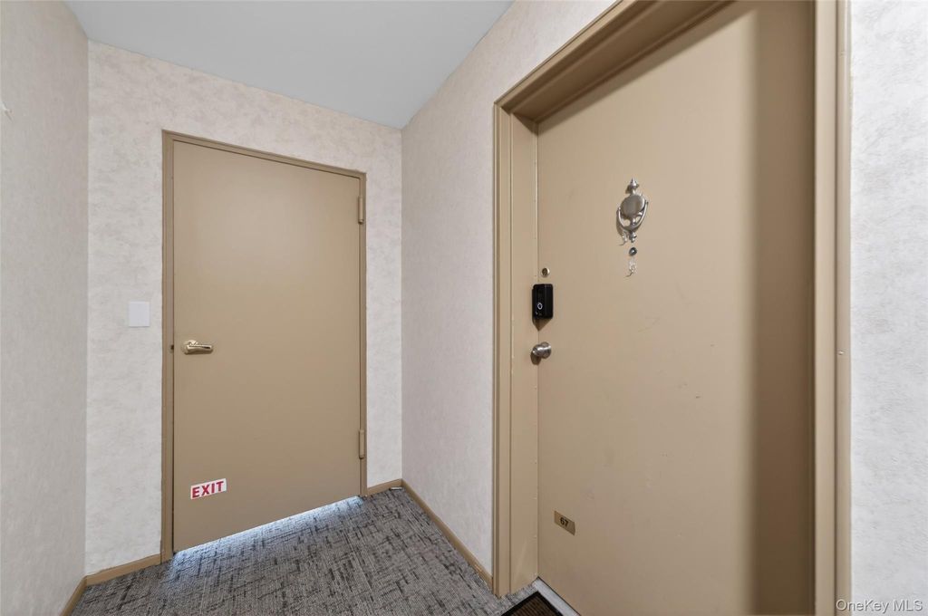 Photo of 10 Oakwood Terrace #67, New Windsor, NY 12553 (MLS # 959624)