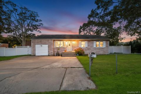 Photo of 3 Francisco Avenue, Central Islip, NY 11722 (MLS # 927596)