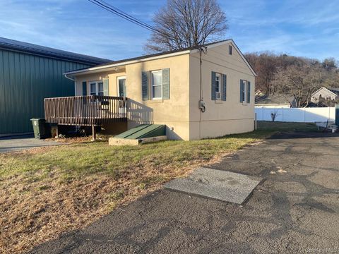 Homes For Sale - 38 Fifth Street<br/> Hillburn, NY 10931