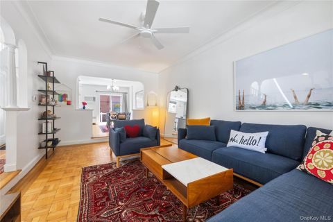 Multifamily For Rent - 3446 Corlear Avenue #1<br/> Bronx County, Bronx, NY 10463
