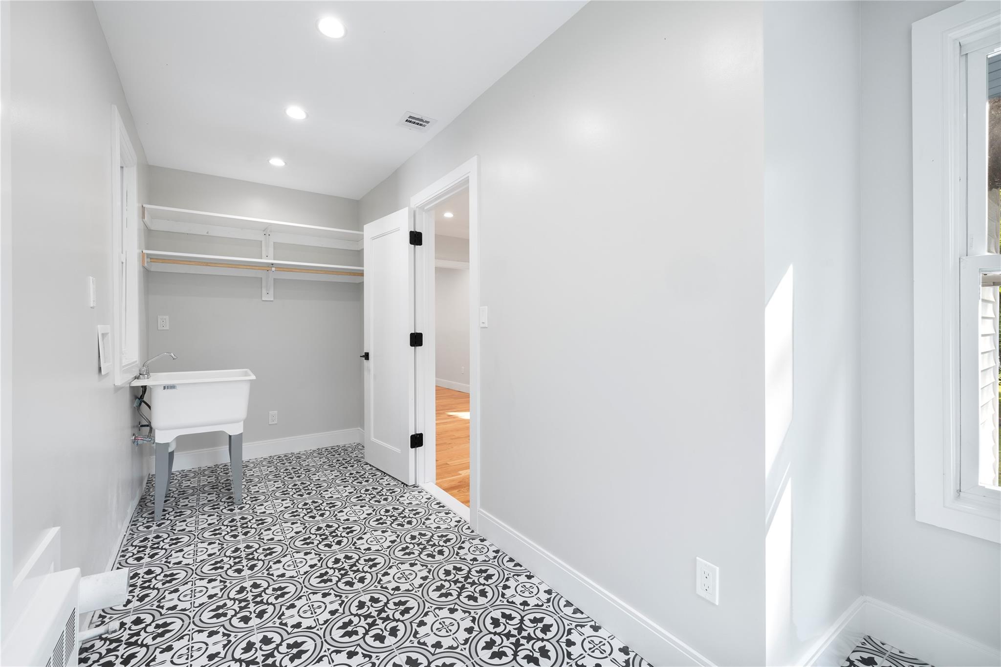 103 N Montebello Road, Suffern, New York image 28