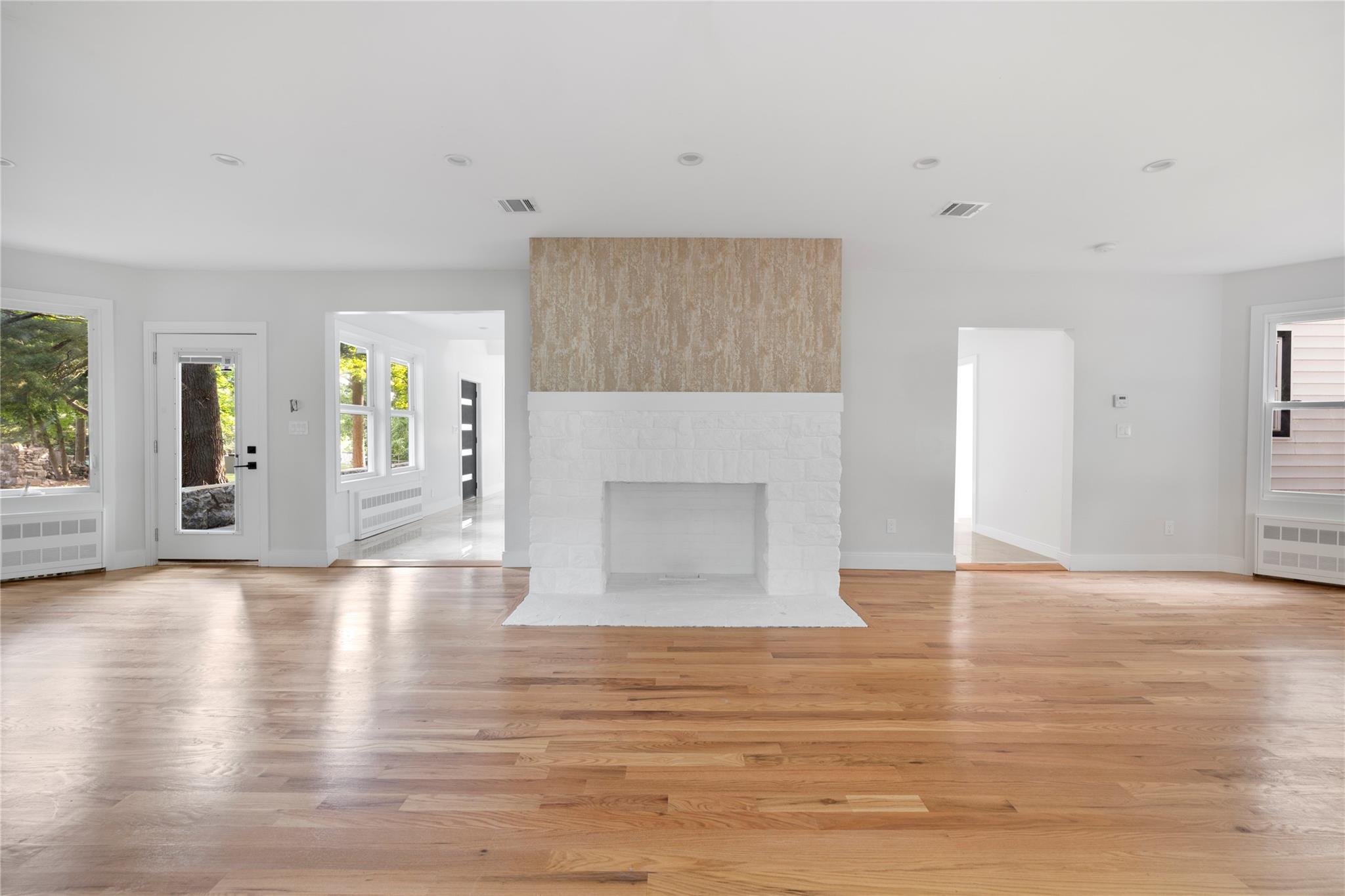103 N Montebello Road, Suffern, New York image 20