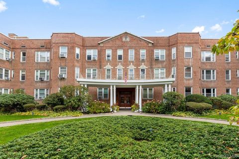 Condo For Sale - 2 Overlook  Road Rd #1B7A<br/> White Plains, NY 10605