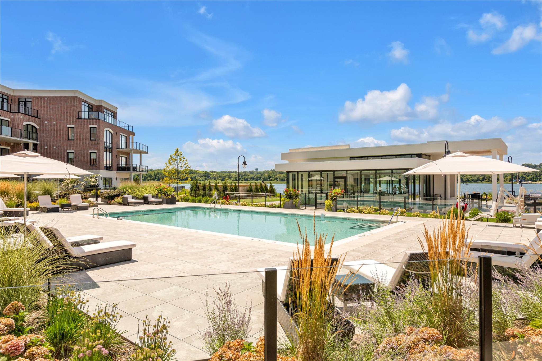 10 Shore Road #UNIT 107, Glenwood Landing, New York image 12