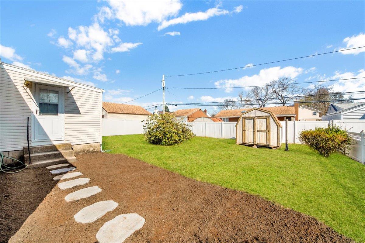 646 Baldwin Drive, West Hempstead, New York image 2