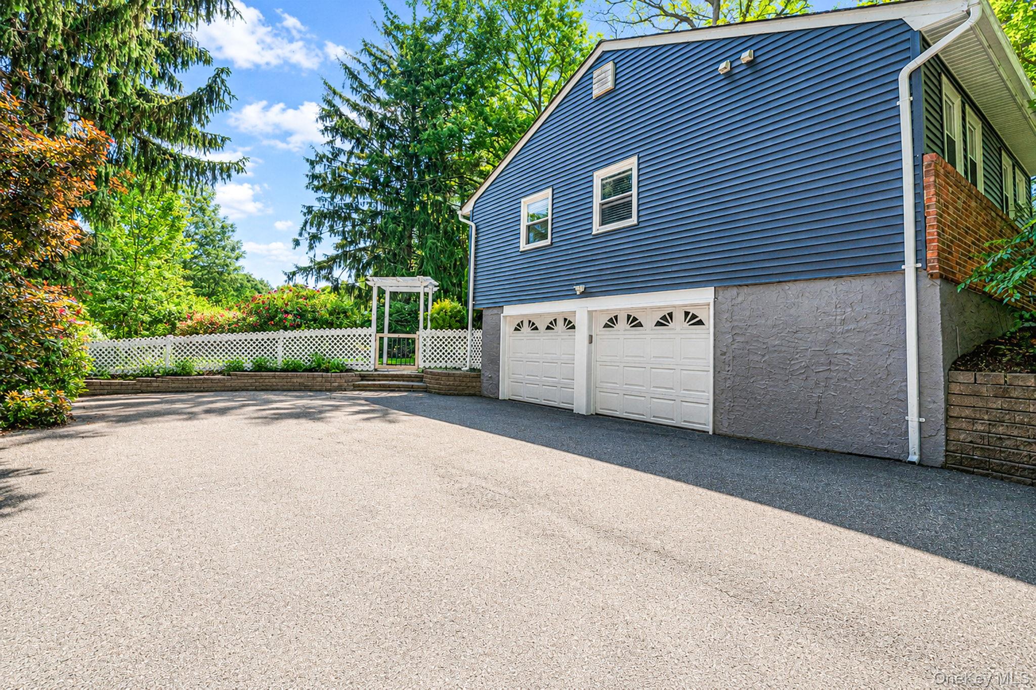 28 Royal Oak Drive