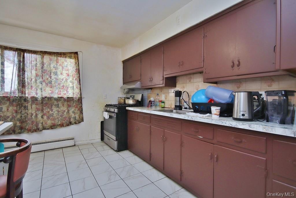 5 Highland Avenue