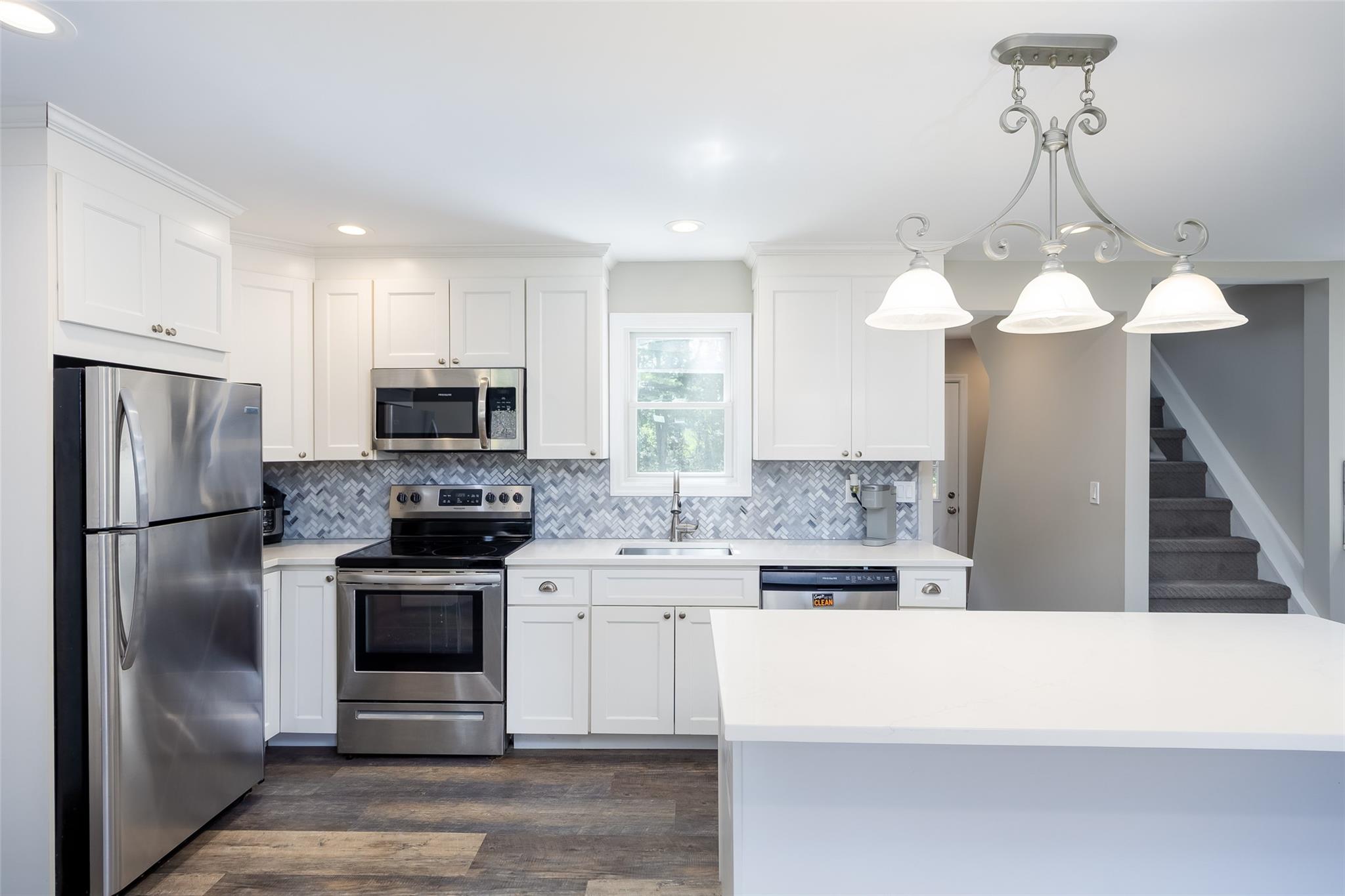 352 Gibbs Pond Road, Nesconset, New York image 12