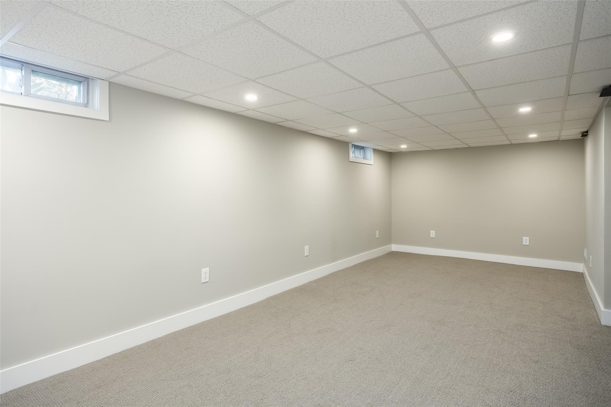 352 Gibbs Pond Road, Nesconset, New York image 32