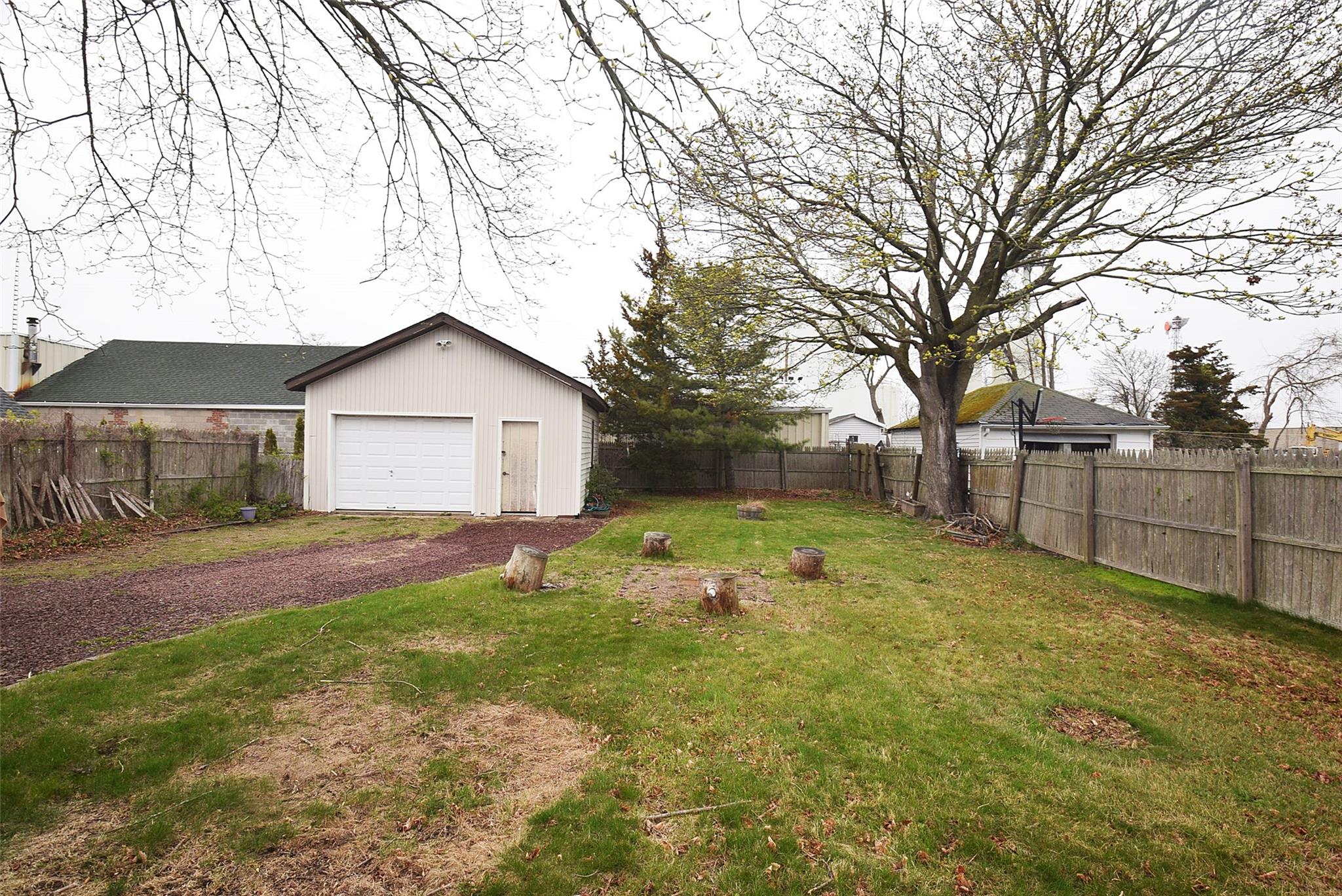 15 Edwards Street, Patchogue, New York image 26