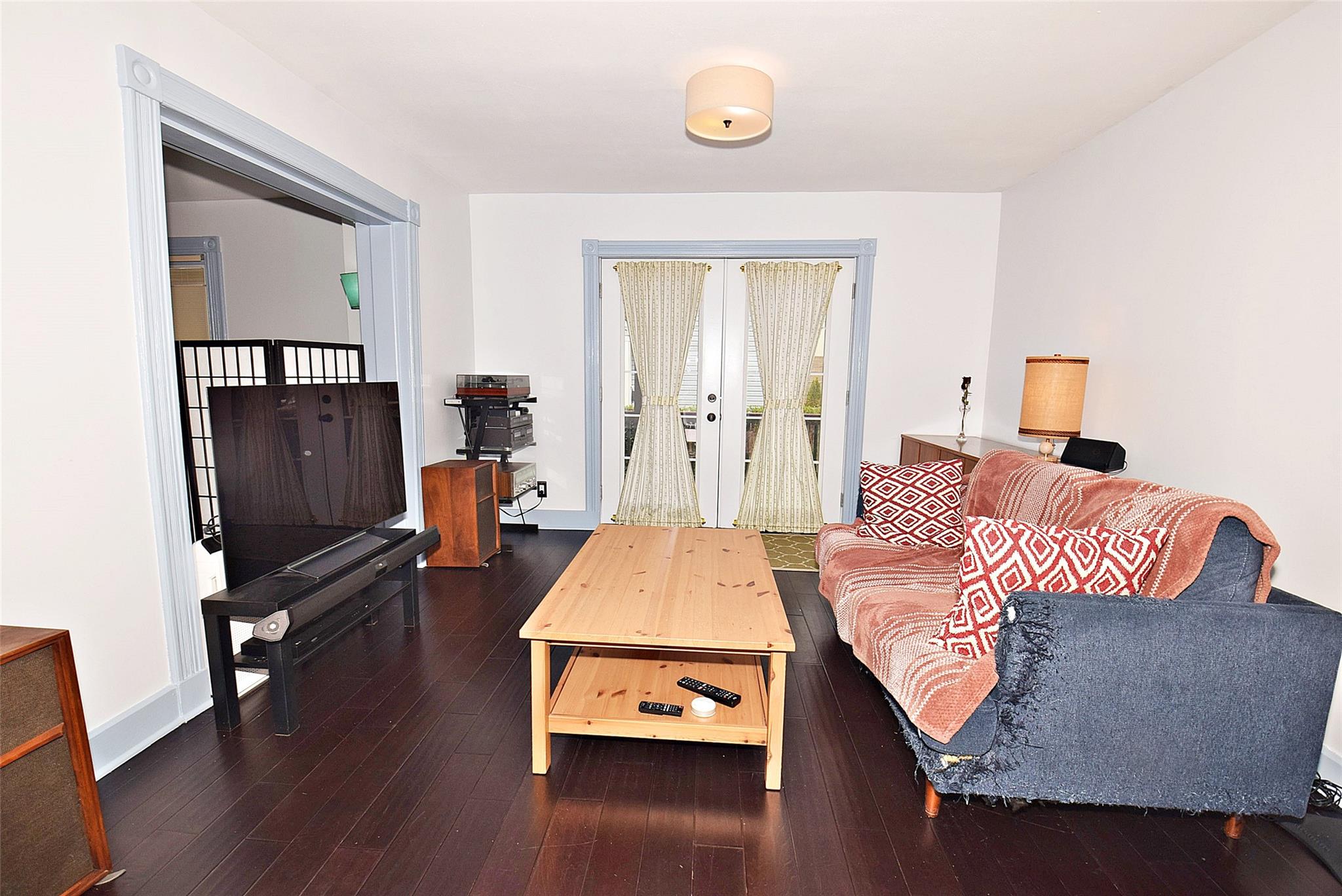 15 Edwards Street, Patchogue, New York image 11