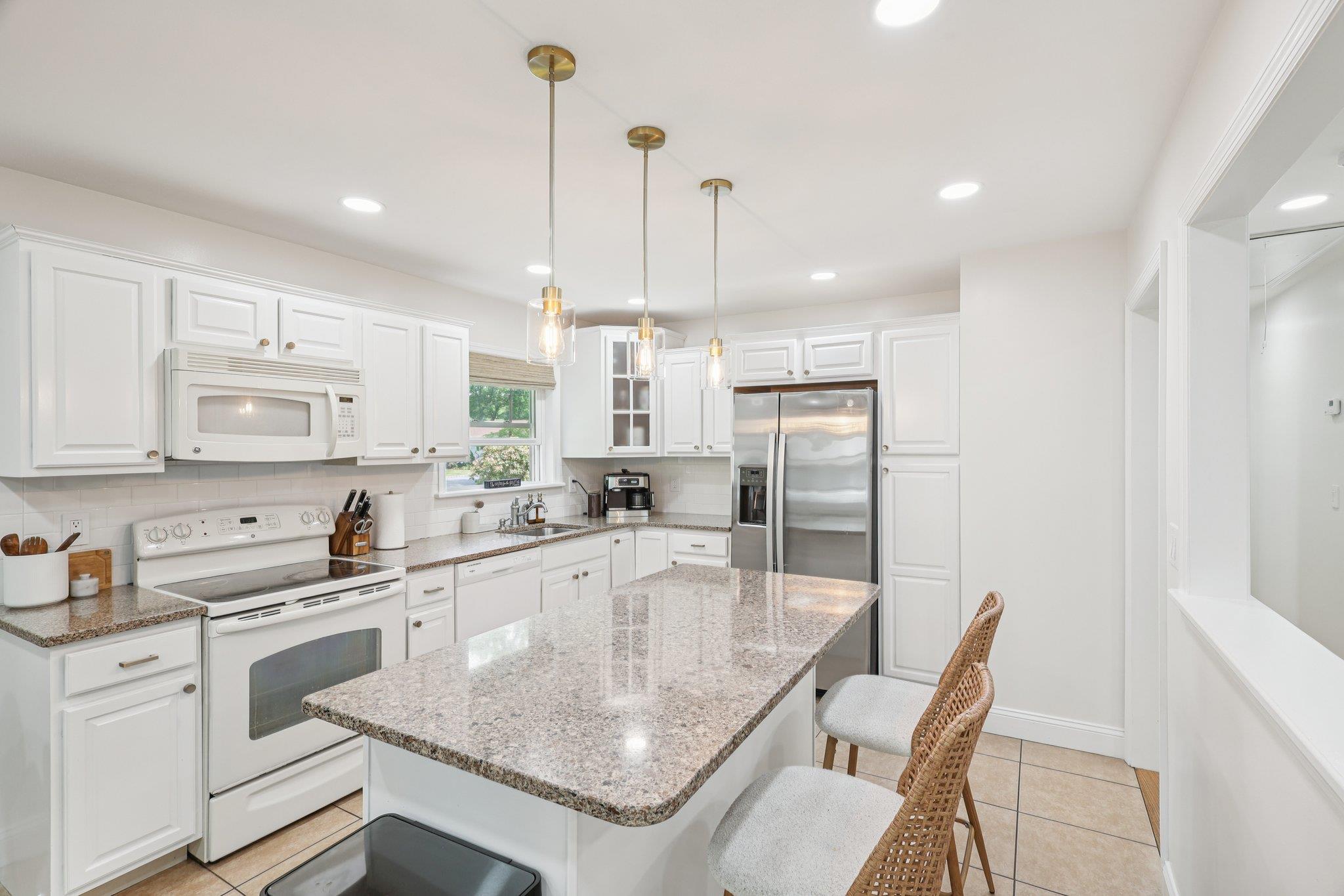 52 Iroquois Trail