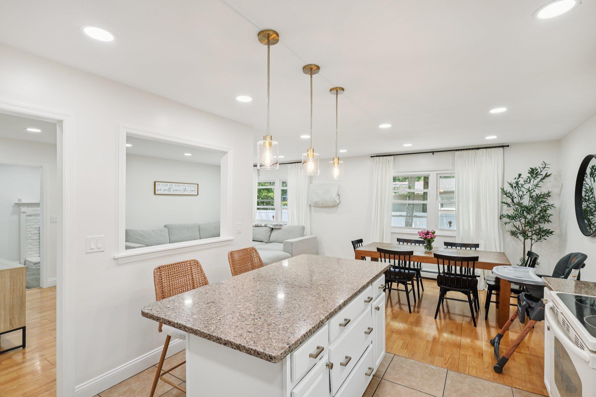 52 Iroquois Trail