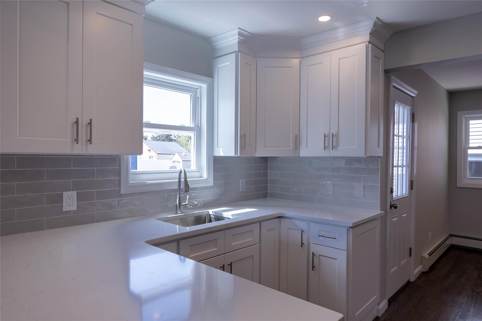 33 Veronica Lane, North Babylon, New York image 15