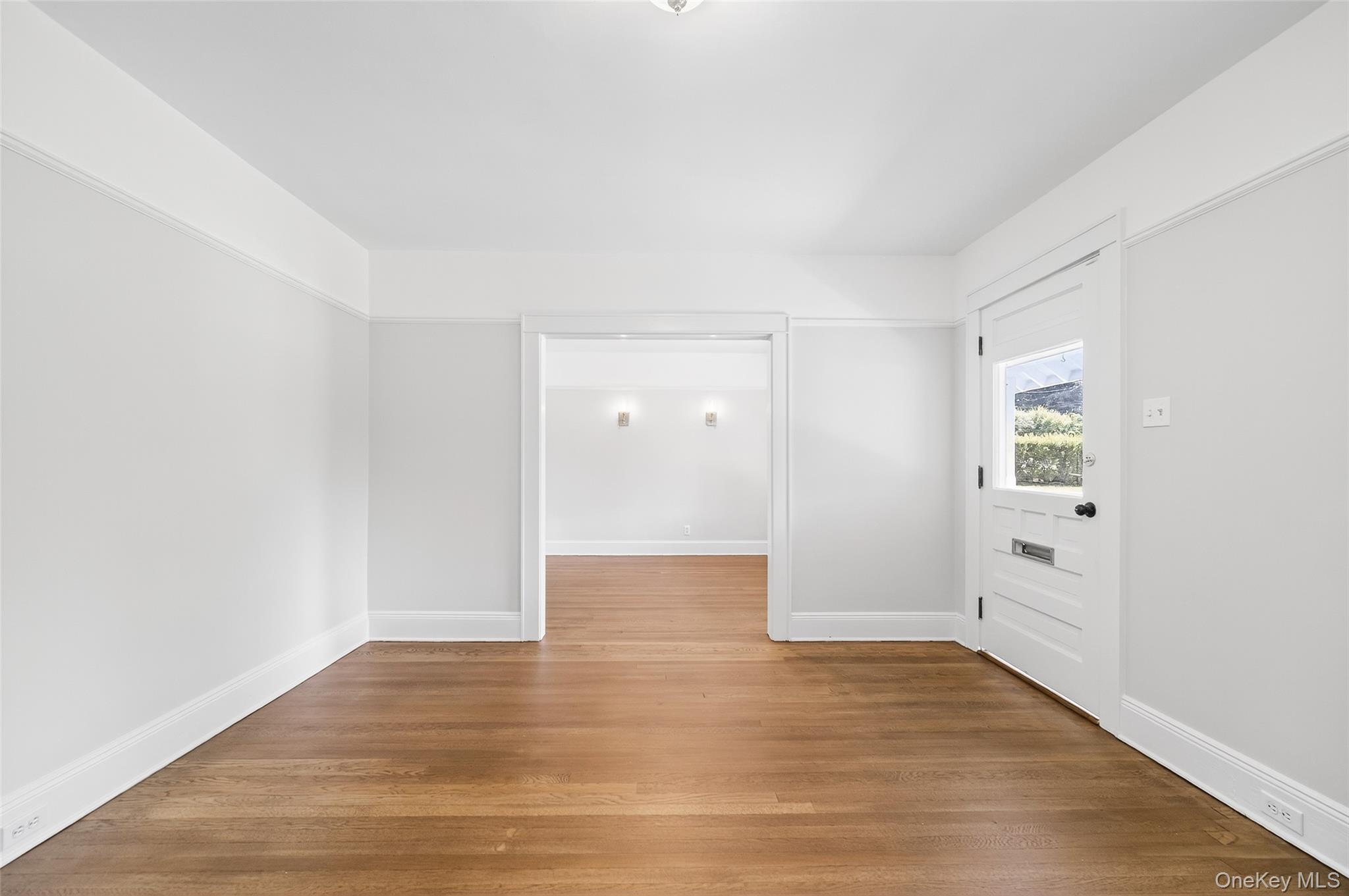 Beacon, New York 12508, United States, 5 Bedrooms Bedrooms, ,3 BathroomsBathrooms,Residential,Active,188865