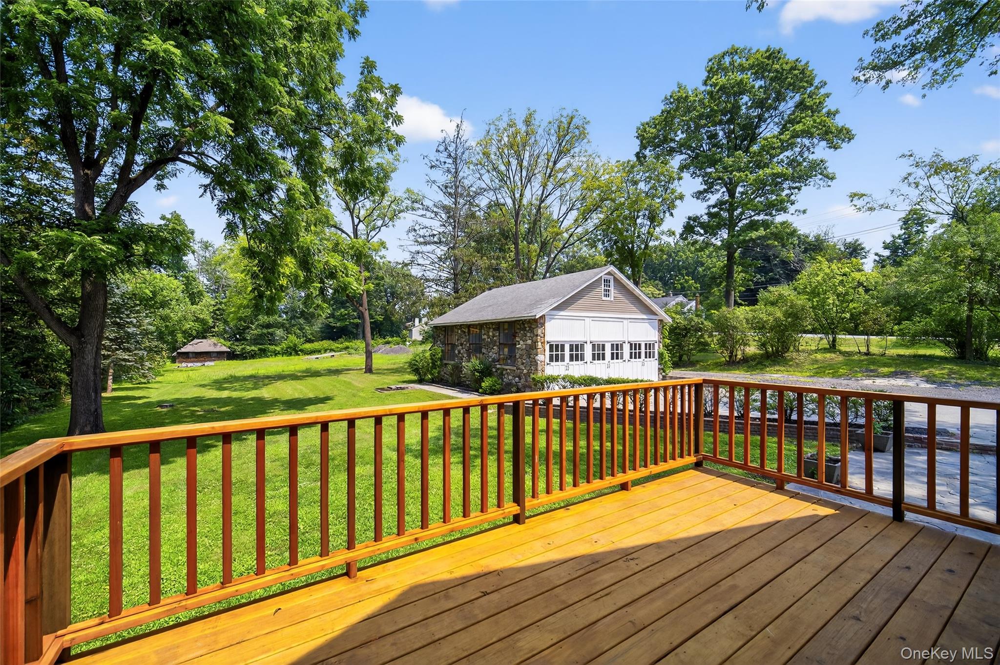 Beacon, New York 12508, United States, 5 Bedrooms Bedrooms, ,3 BathroomsBathrooms,Residential,Active,188865