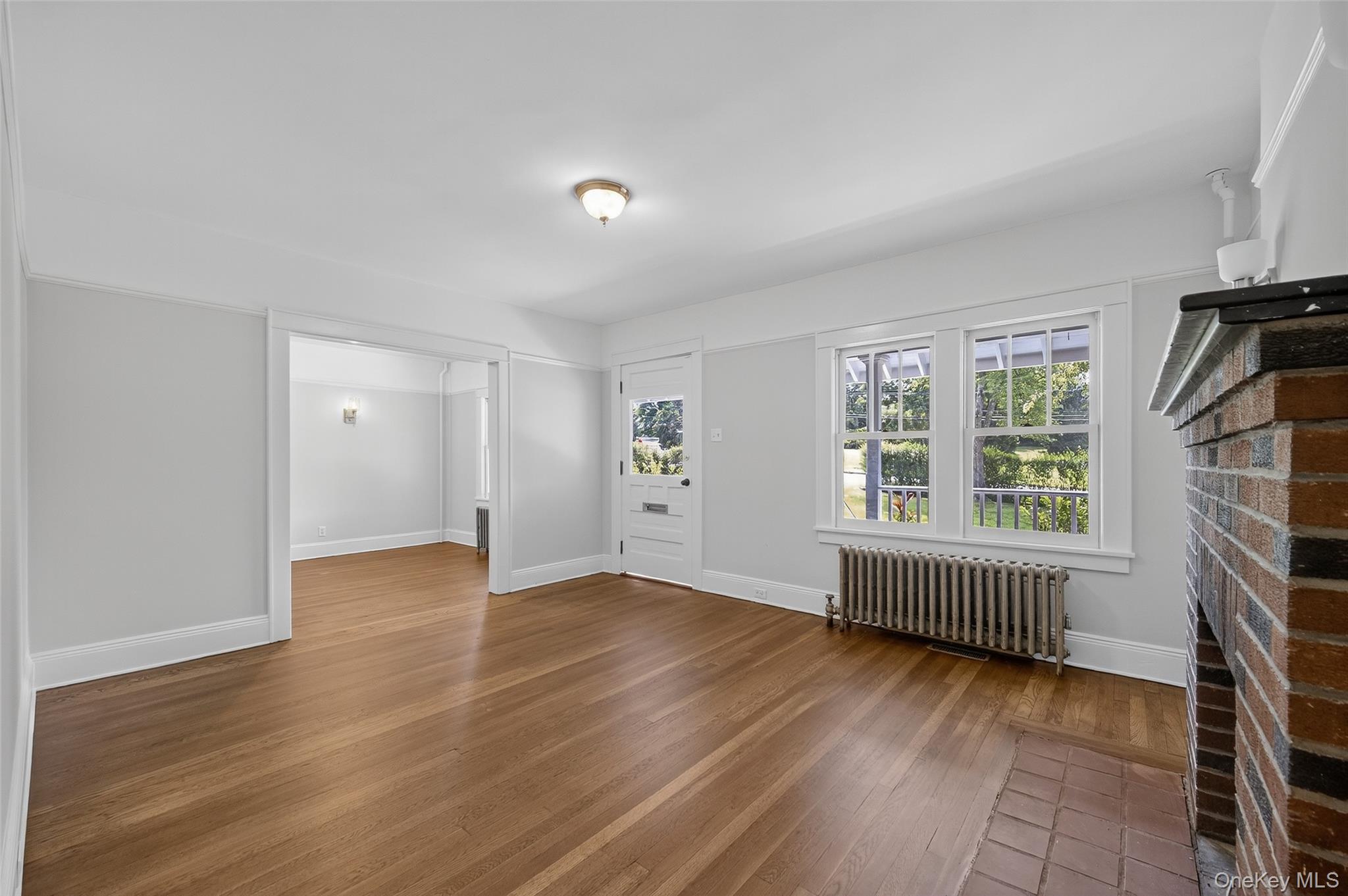 Beacon, New York 12508, United States, 5 Bedrooms Bedrooms, ,3 BathroomsBathrooms,Residential,Active,188865