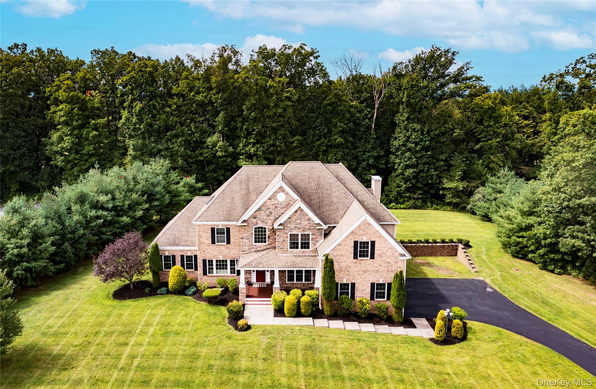 102 Caties Way