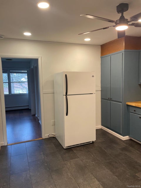 Apartment For Rent - 2 Rocco Drive<br/> Suffolk County, East Northport, NY 11731
