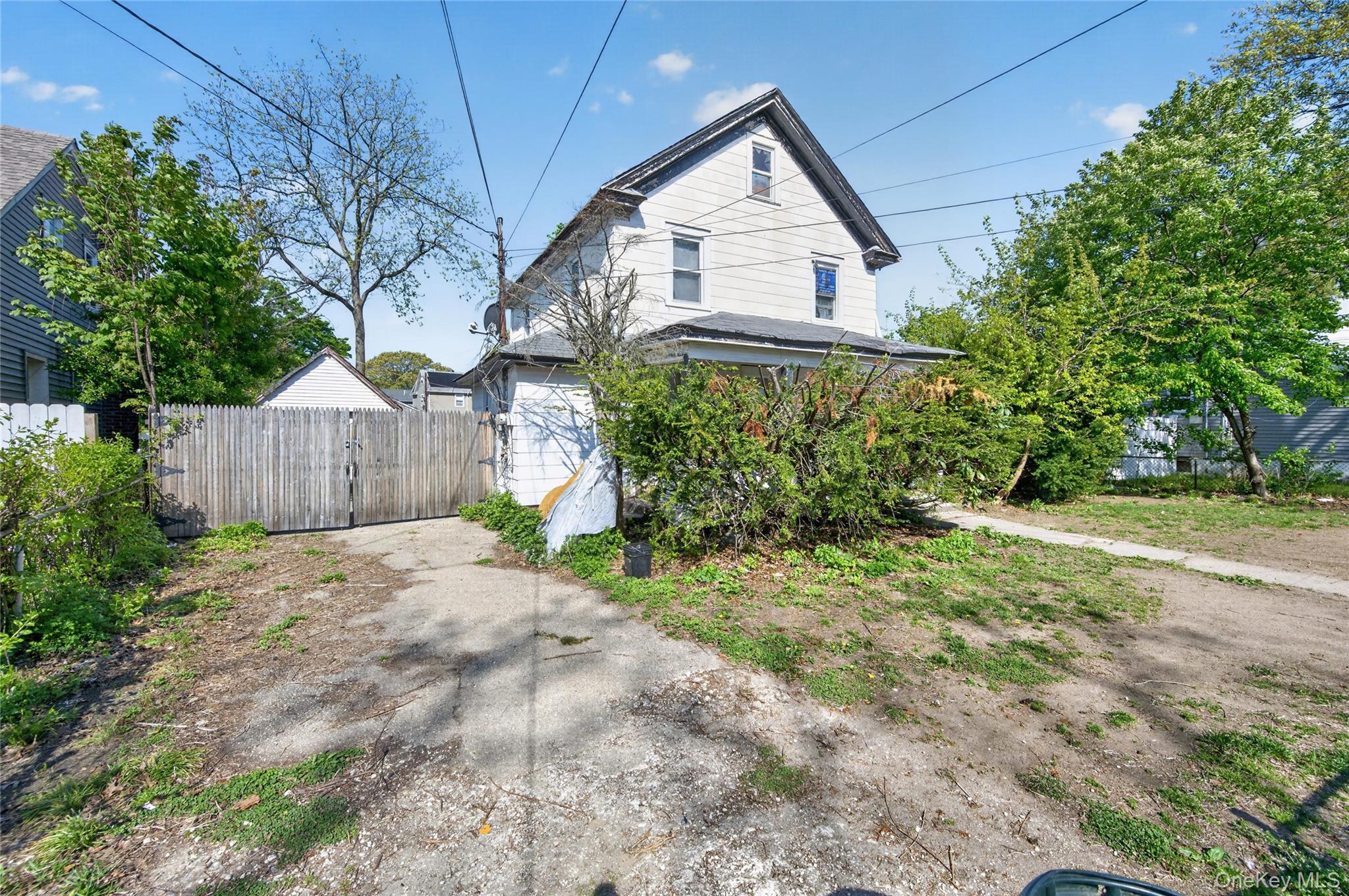 95 Rose Avenue