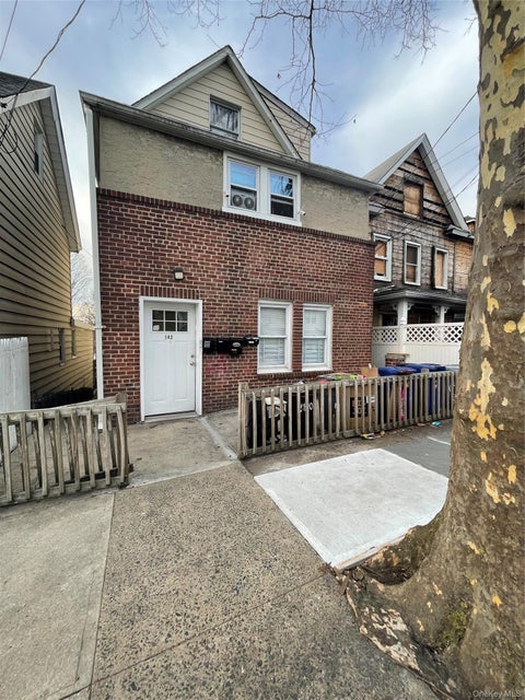 Photo for 142 North Terrace Avenue