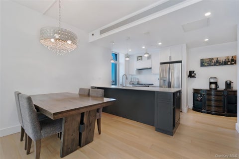 Condo For Sale - 133 Beach 116th Street #4G<br/> Rockaway Park, NY 11694