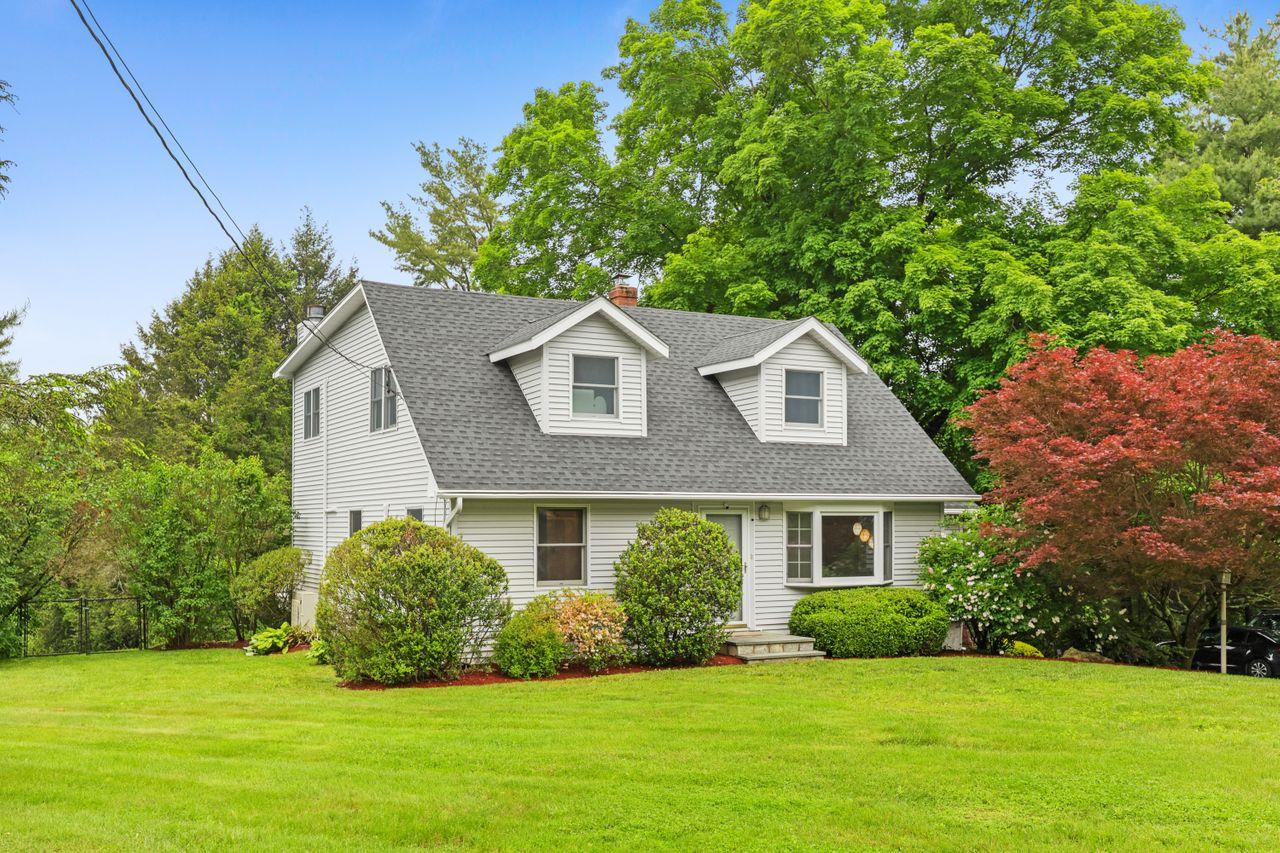 571 Farm To Market Road, Brewster, New York image 1