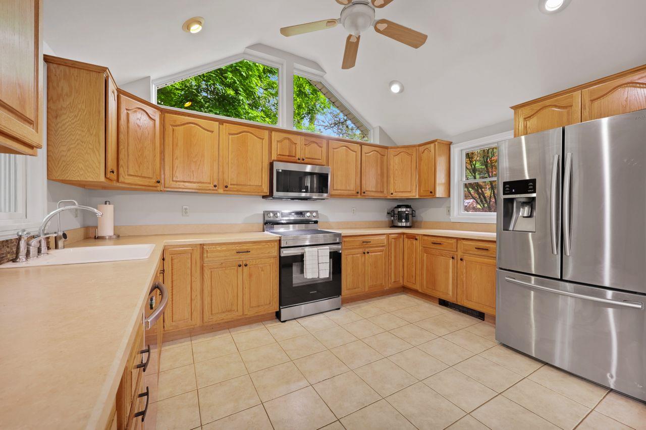 571 Farm To Market Road, Brewster, New York image 6