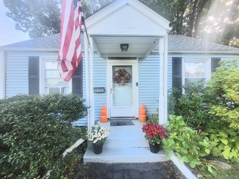 Homes For Sale - 3 Vanamee Street<br/> Newburgh, NY 12550