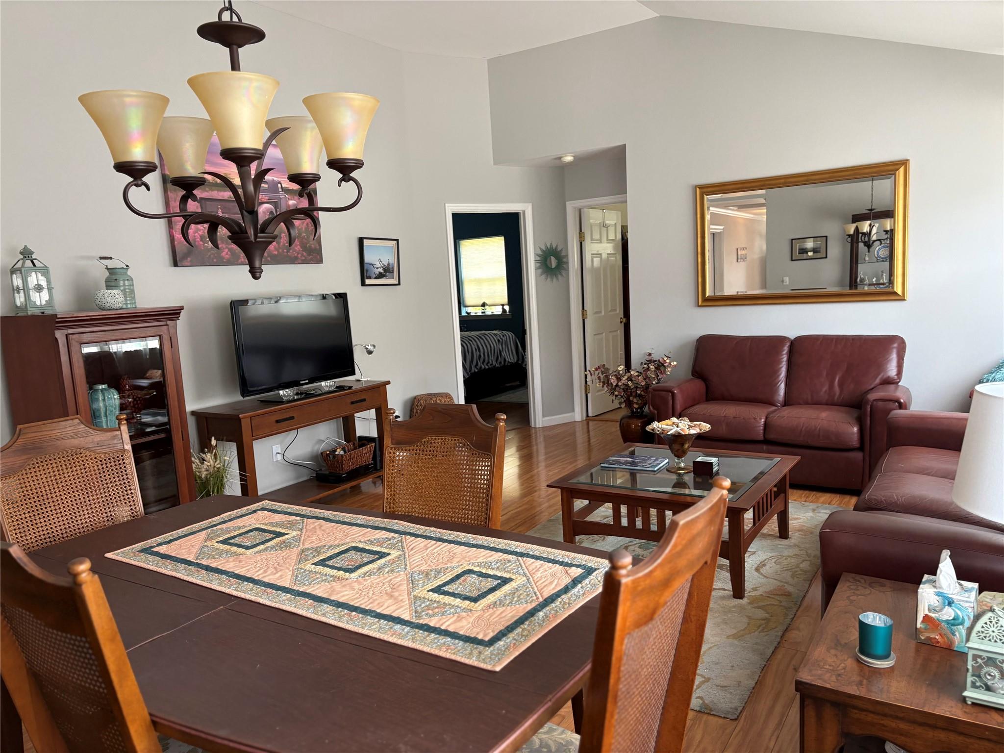 12 Orange Tree Ct, Manorville, New York image 6