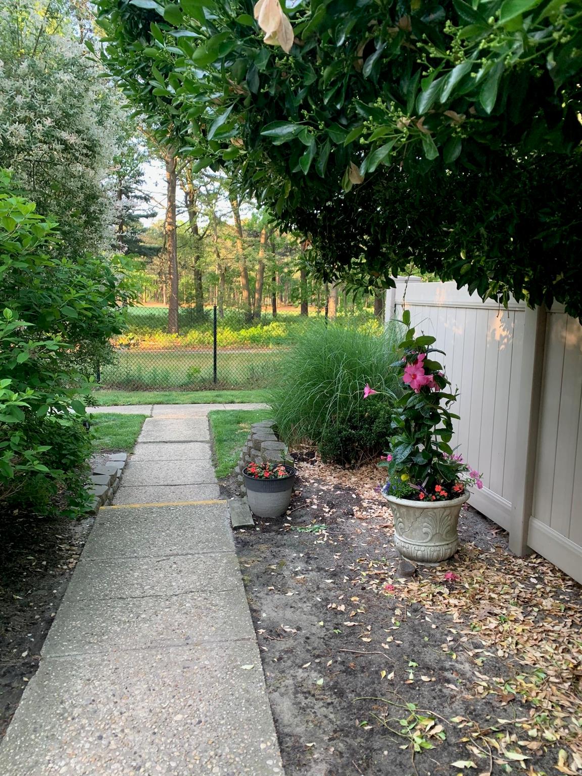 203 Springmeadow Drive #H, Holbrook, New York image 26