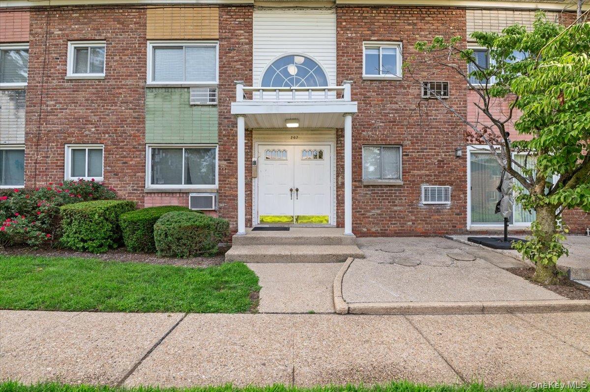 267 N Newbridge Road 2D