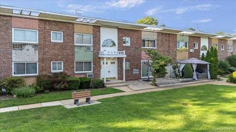 267 N Newbridge Road 2D Levittown NY 11756