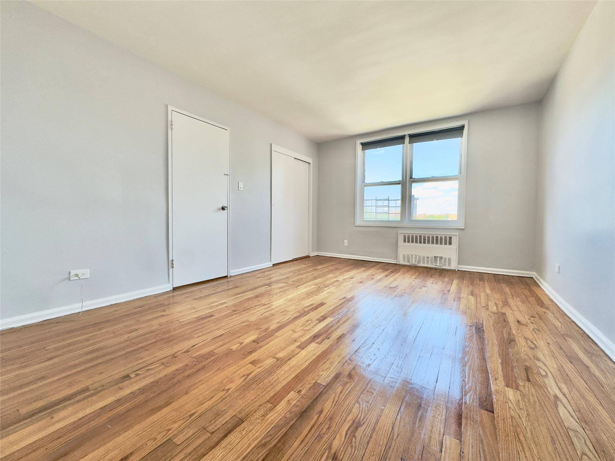 60-11 Broadway #4C, Woodside, New York image 13