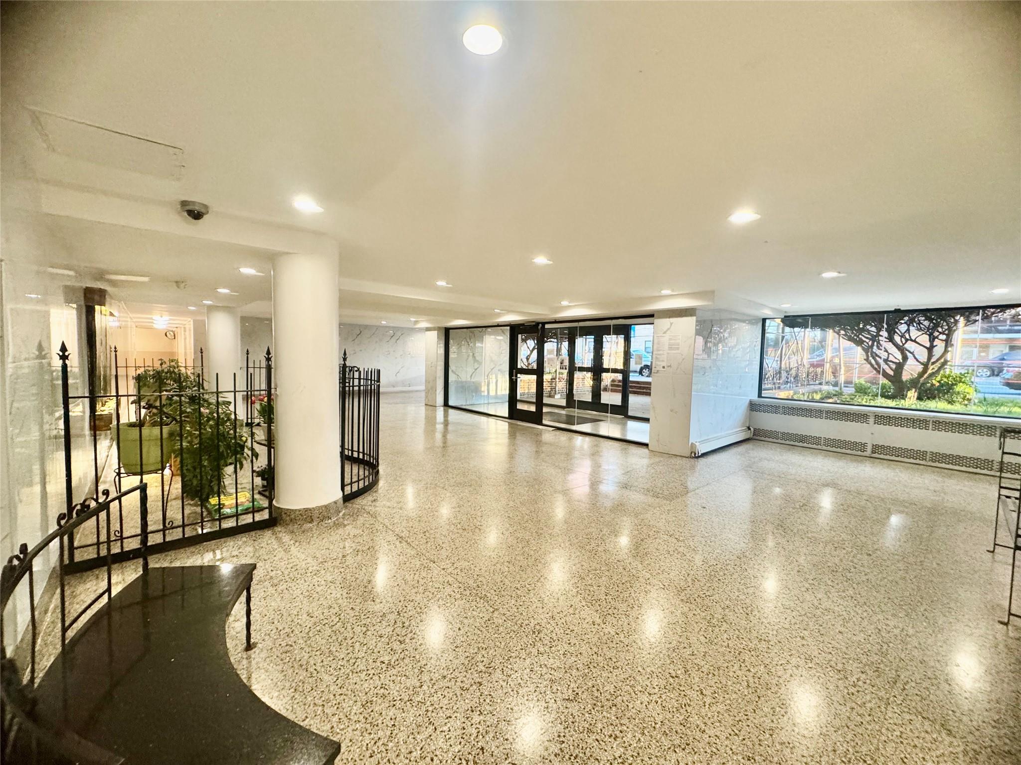 60-11 Broadway #4C, Woodside, New York image 4