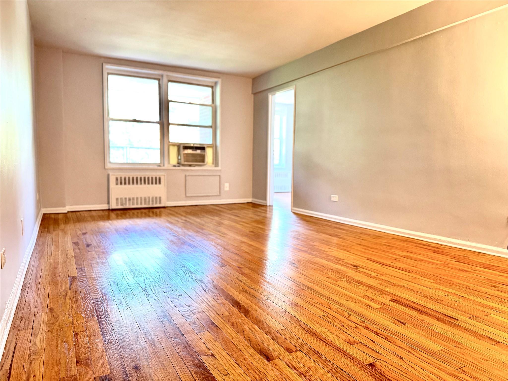 60-11 Broadway #4C, Woodside, New York image 12