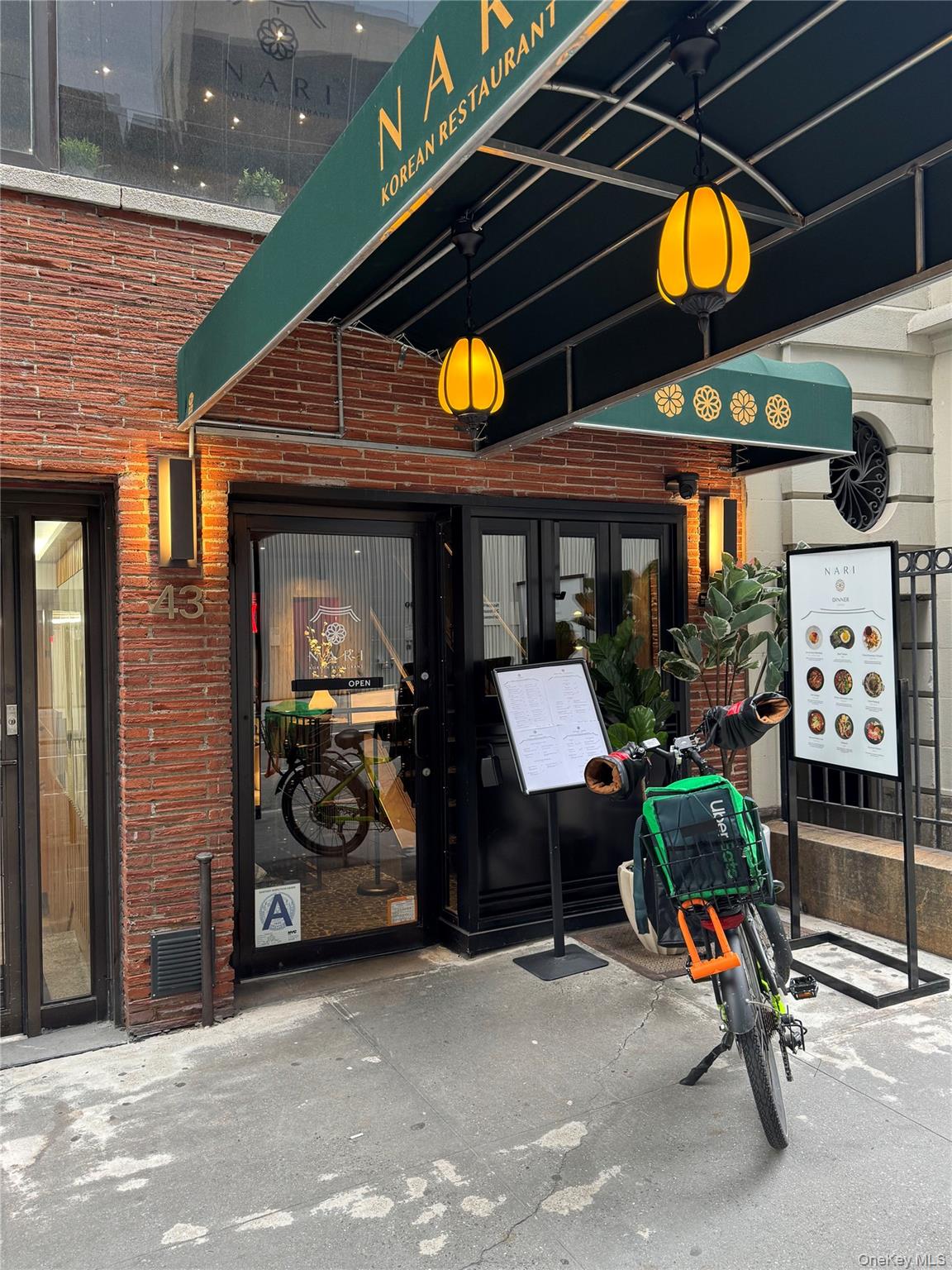 43 W 54th Street